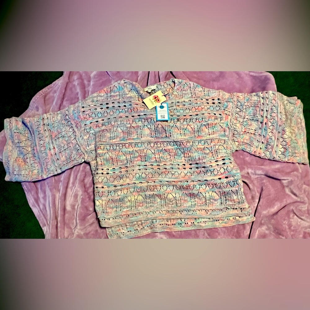 ENTRO BEAUTIFUL MULTI- COLOR SPRING SWEATER SIZE LARGE (VERY GENEROUS FIT)